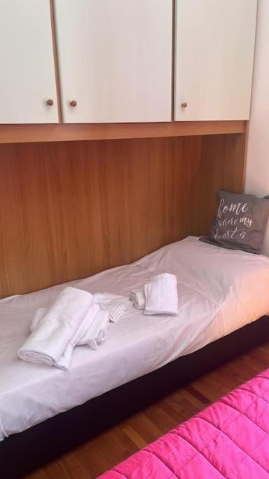 Sheila House Apartment เบรนโซเน ซูล การ์ดา ภายนอก รูปภาพ